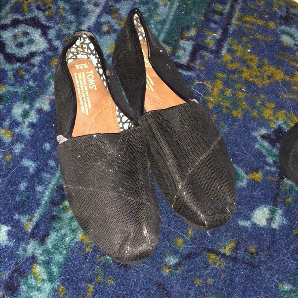 Toms women’s 9.5 black sequins sparkly